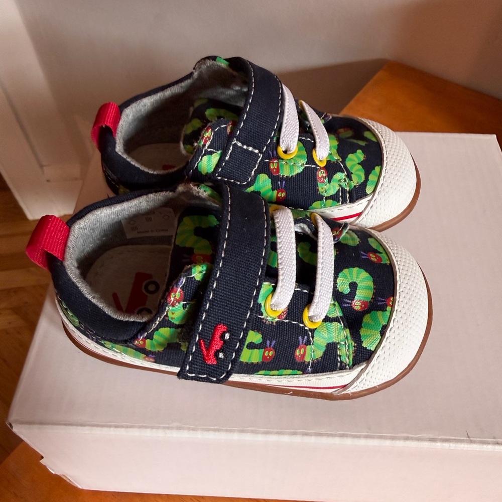 See Kai Run Very Hungry Caterpillar Stevie First Walkers